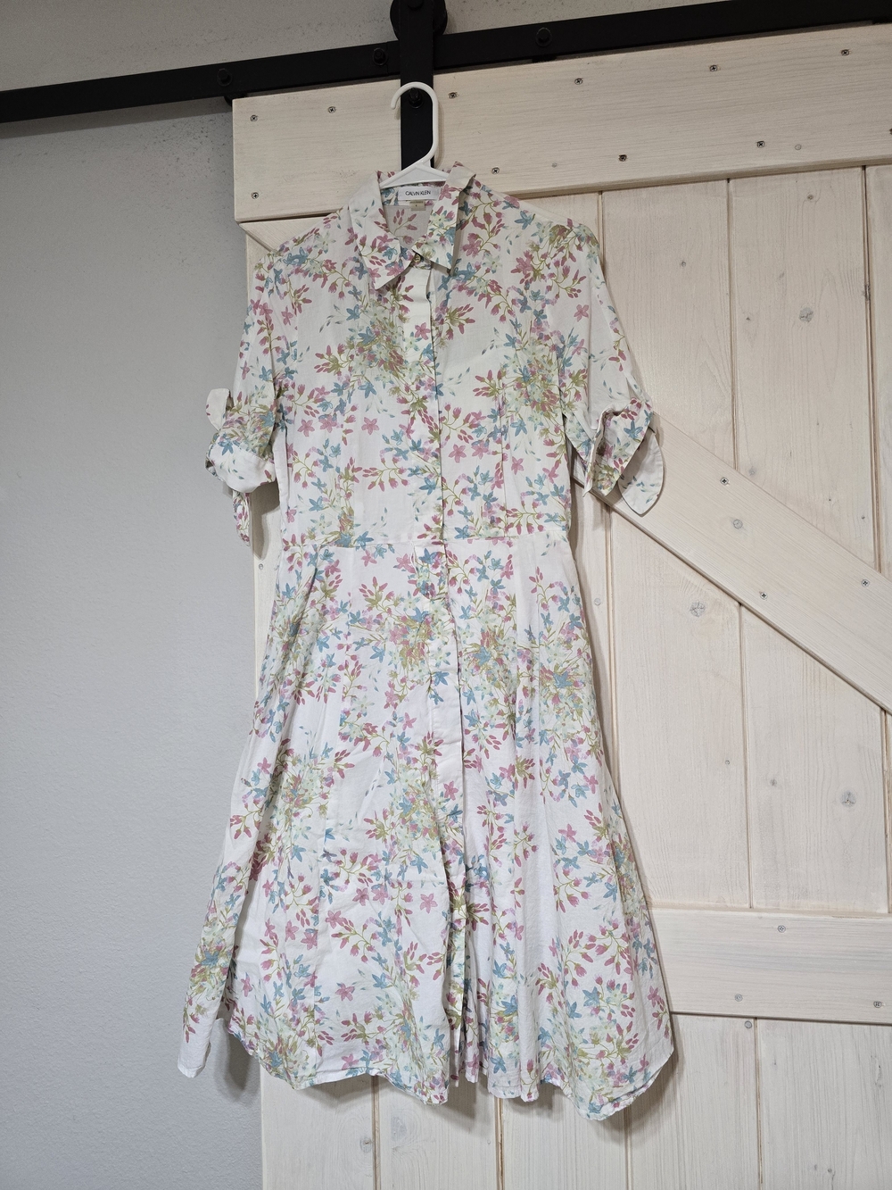 Floral Button-Front Shirt Dress in White with Pastel Print